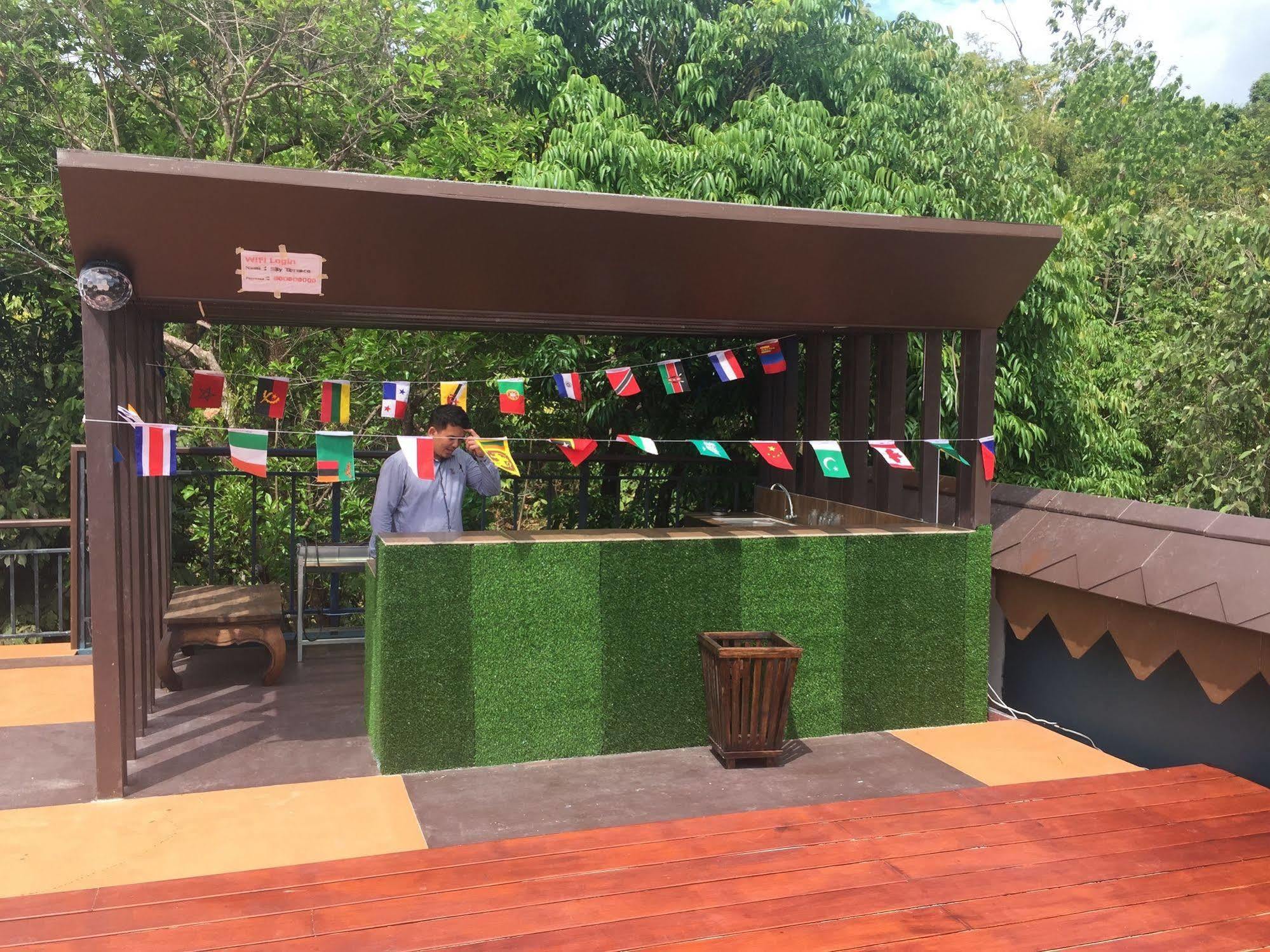 Sky Terrace Lanta Boutique Hotel Ko Lanta Buitenkant foto