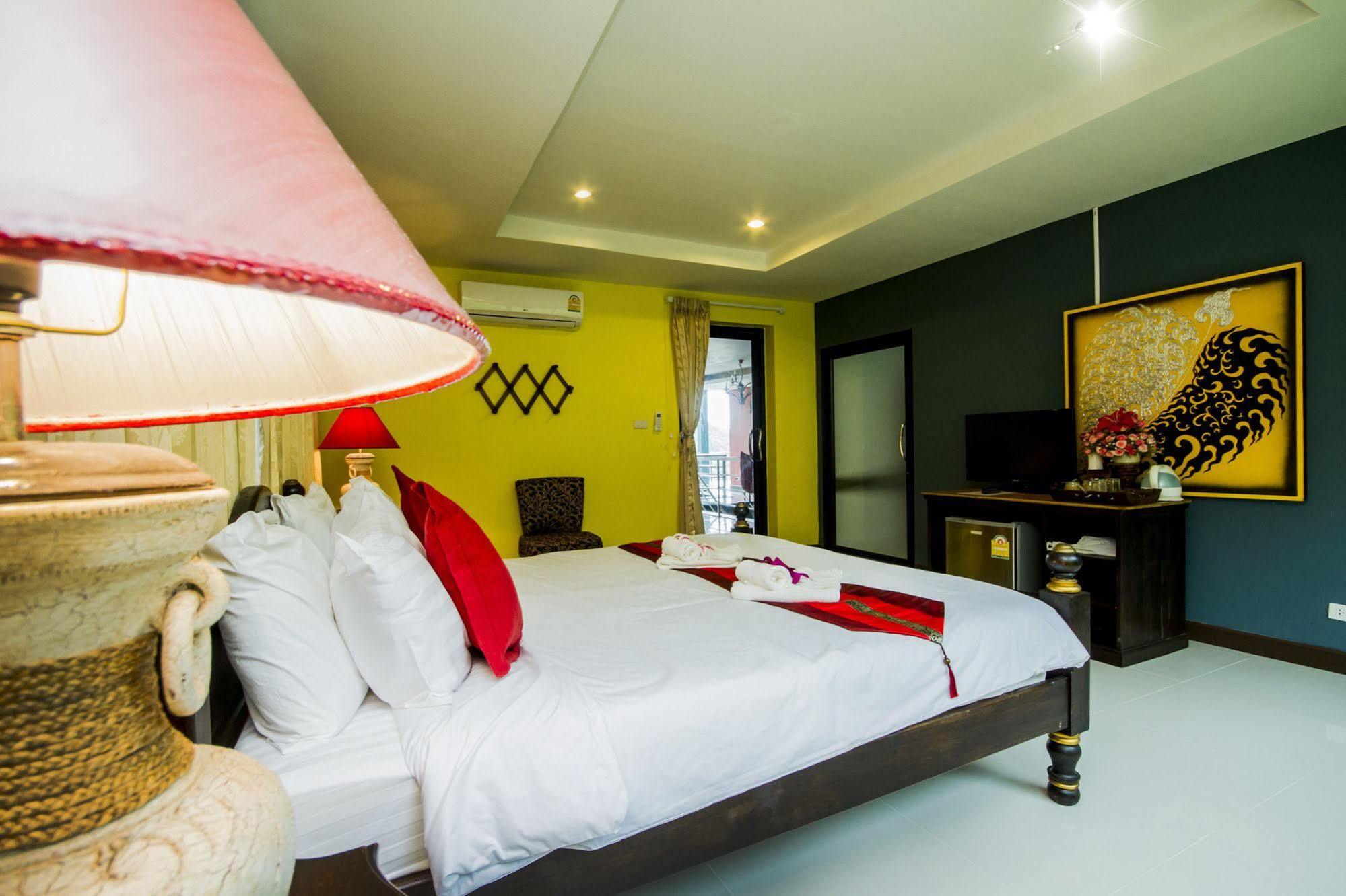 Sky Terrace Lanta Boutique Hotel Ko Lanta Buitenkant foto