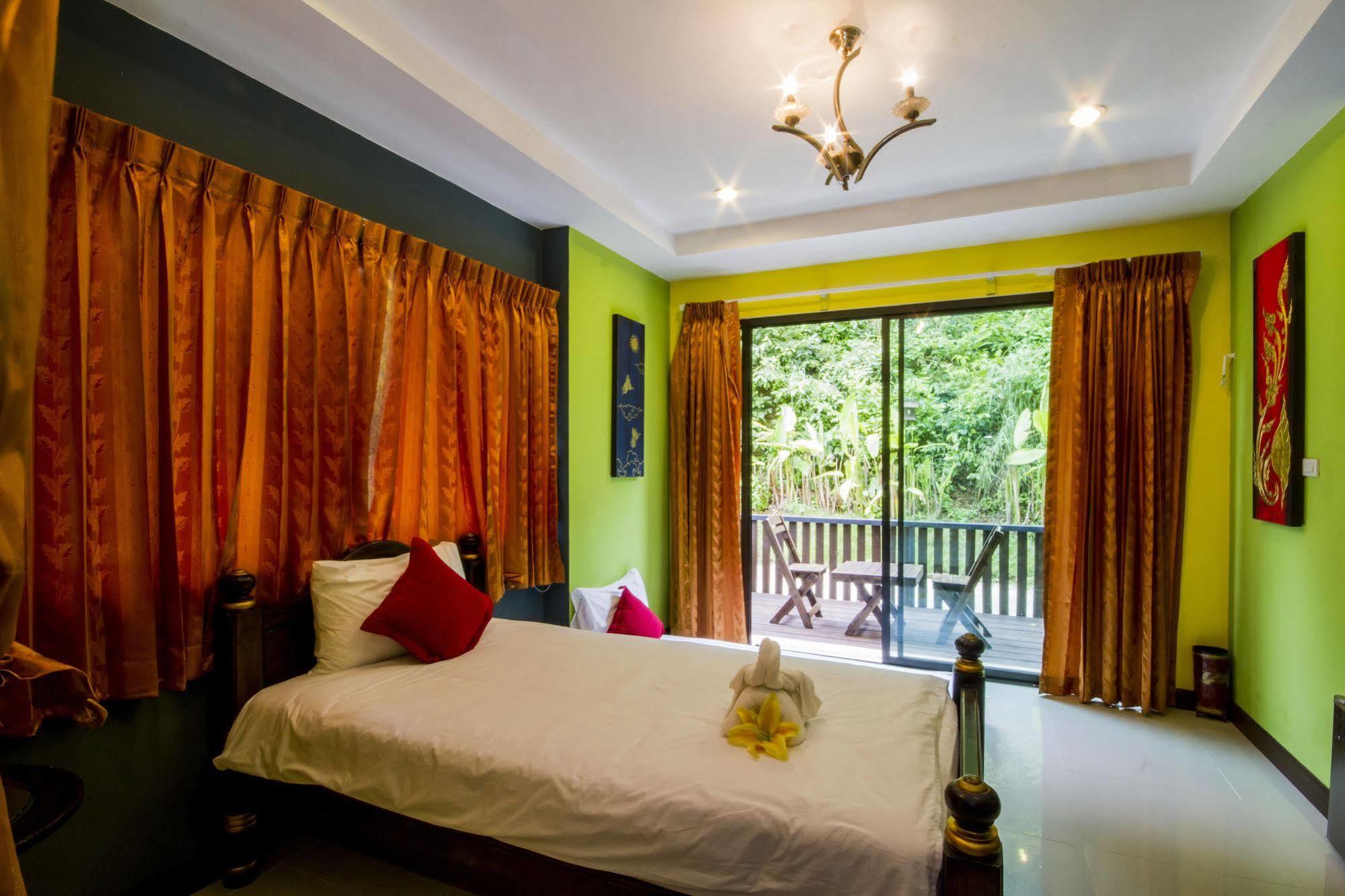 Sky Terrace Lanta Boutique Hotel Ko Lanta Buitenkant foto